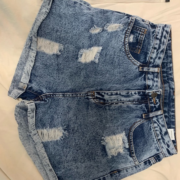 Shein high waisted shorts - Picture 2 of 2